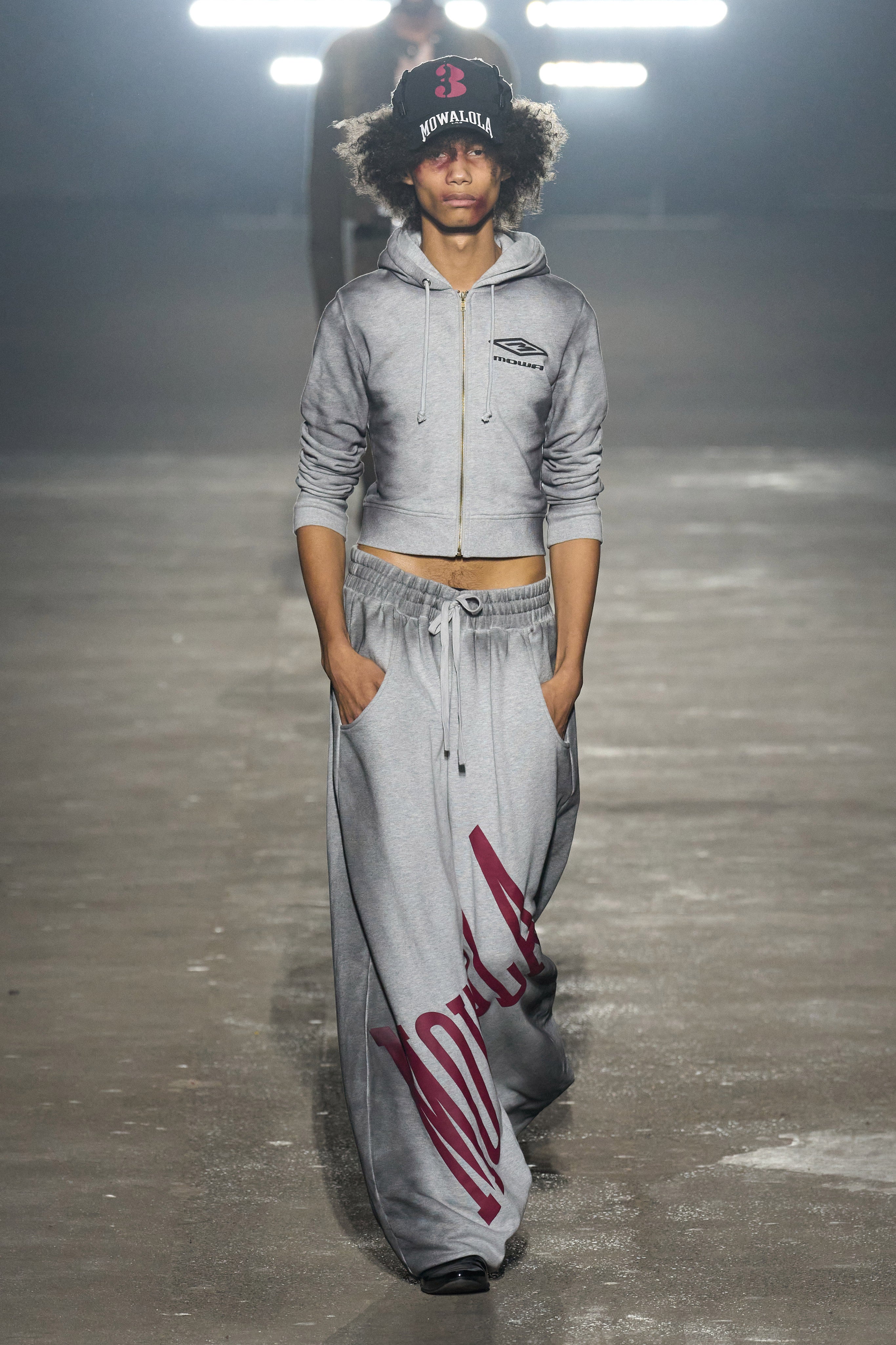 runway image