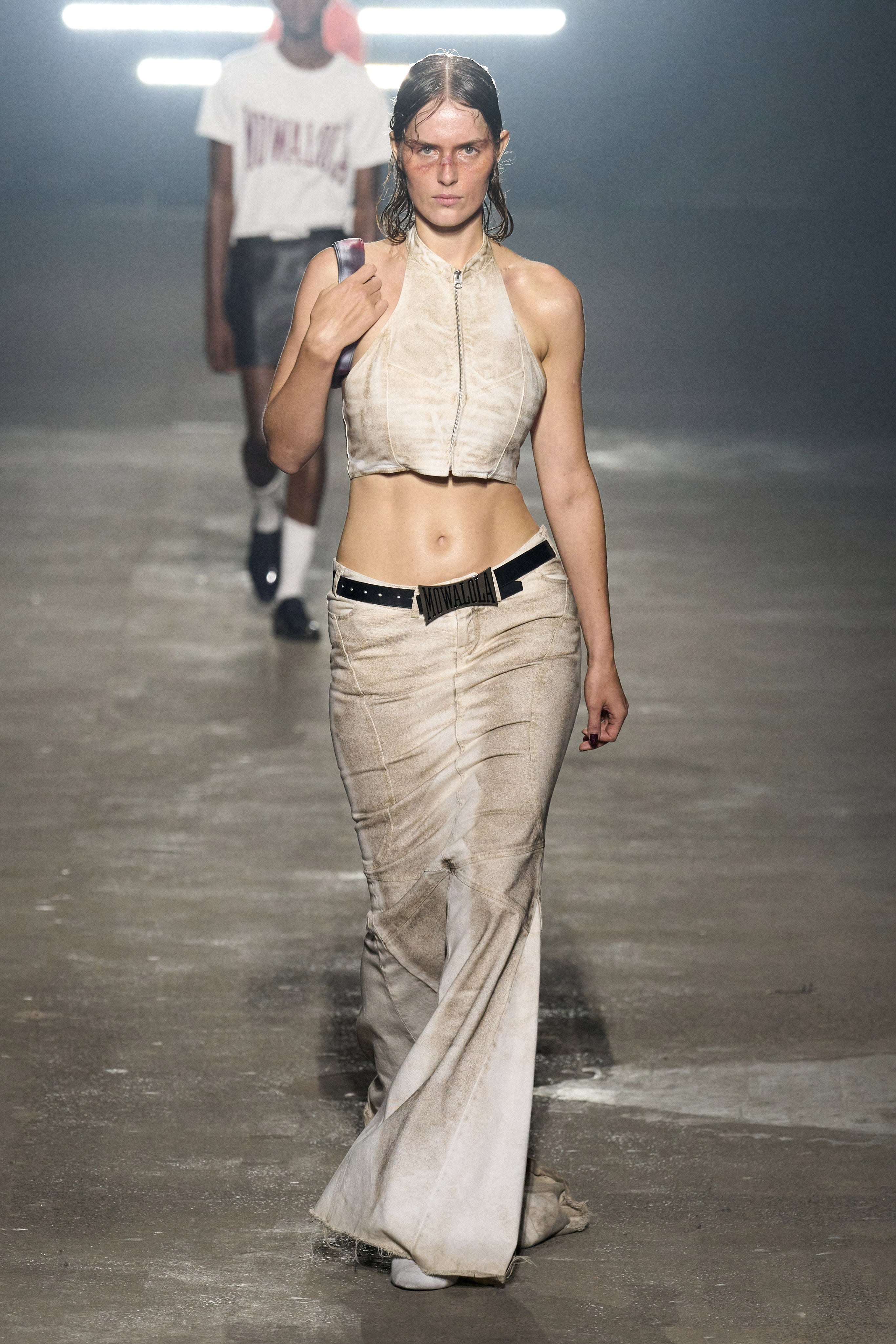 runway image