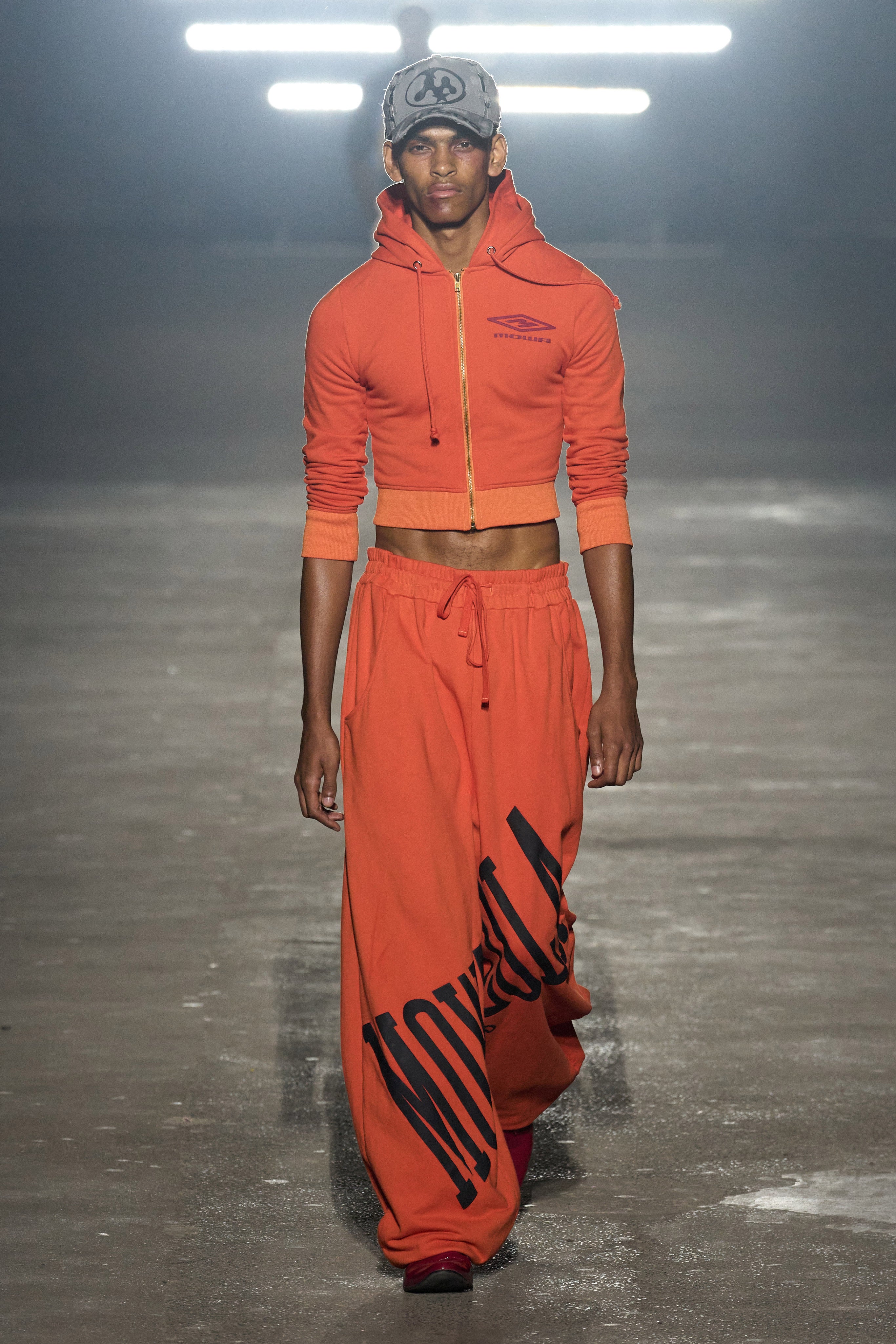 runway image