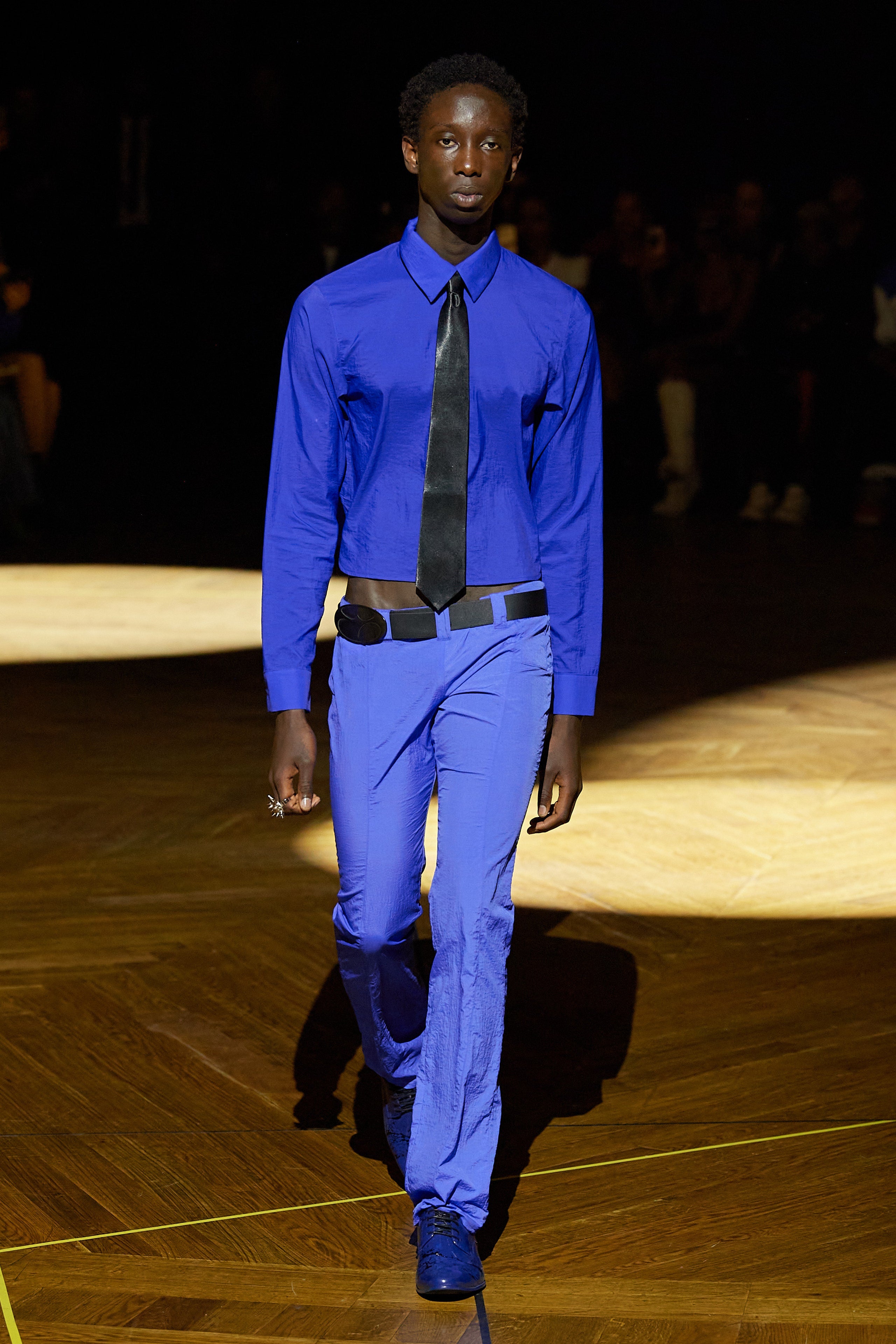 runway image