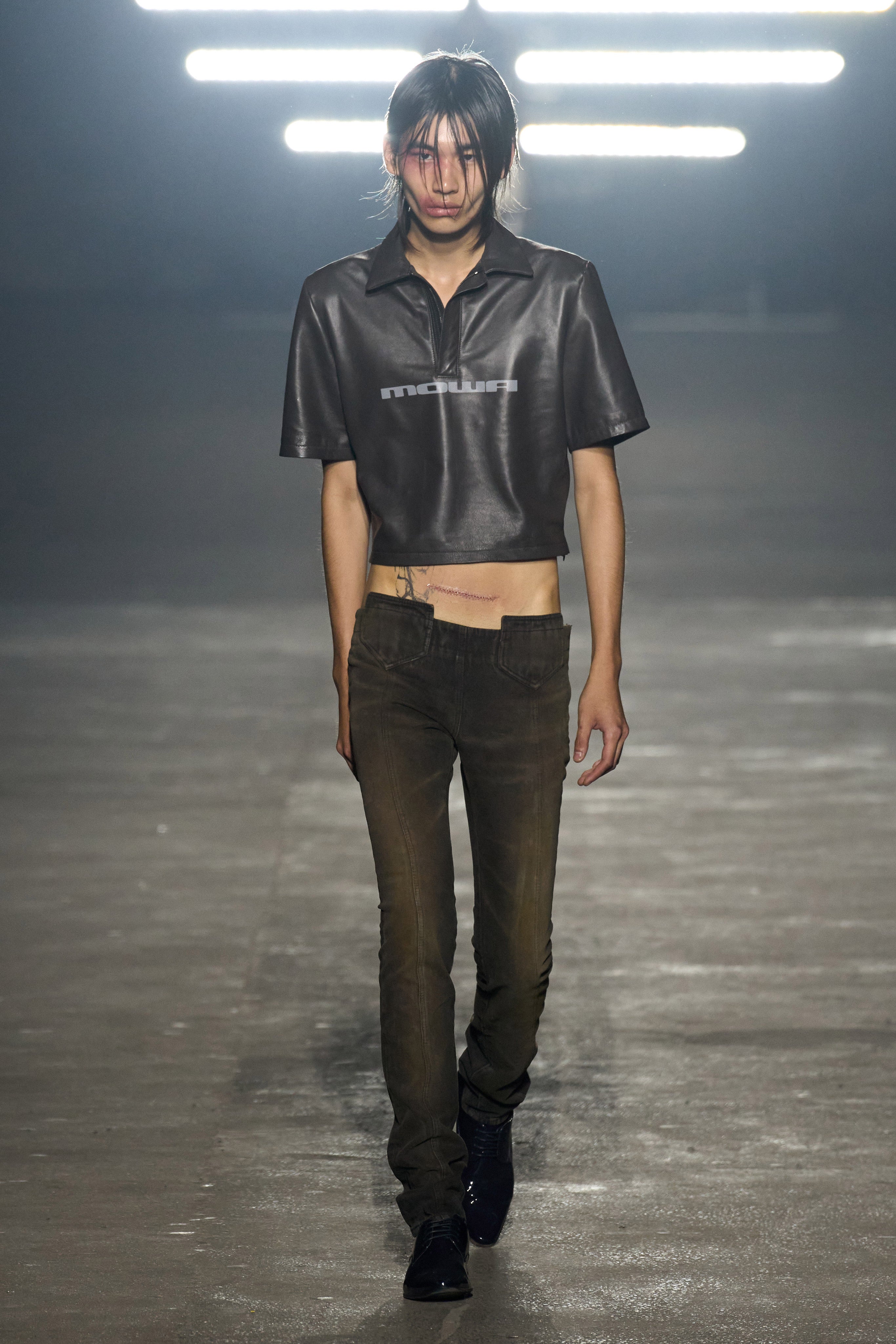 runway image