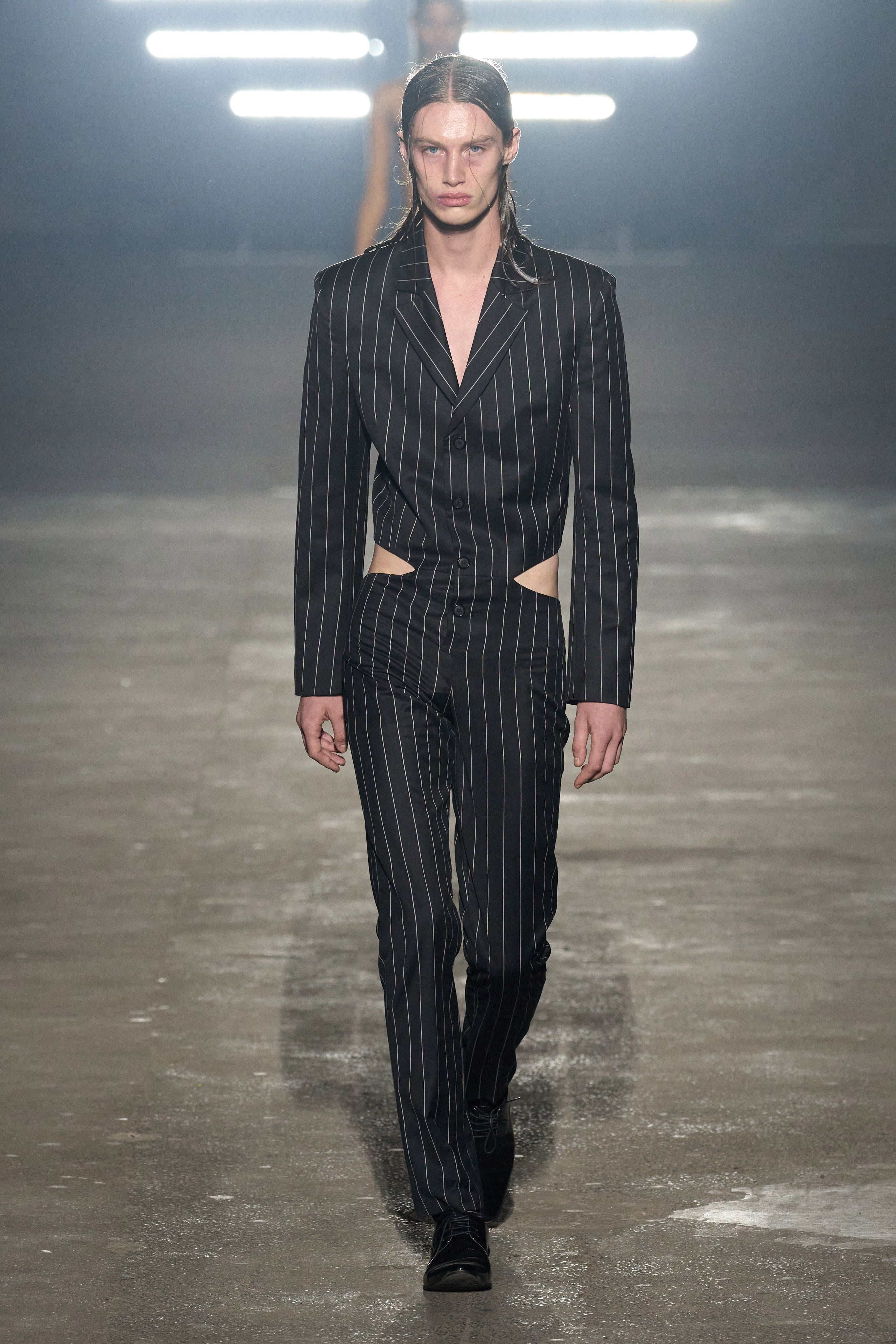 runway image