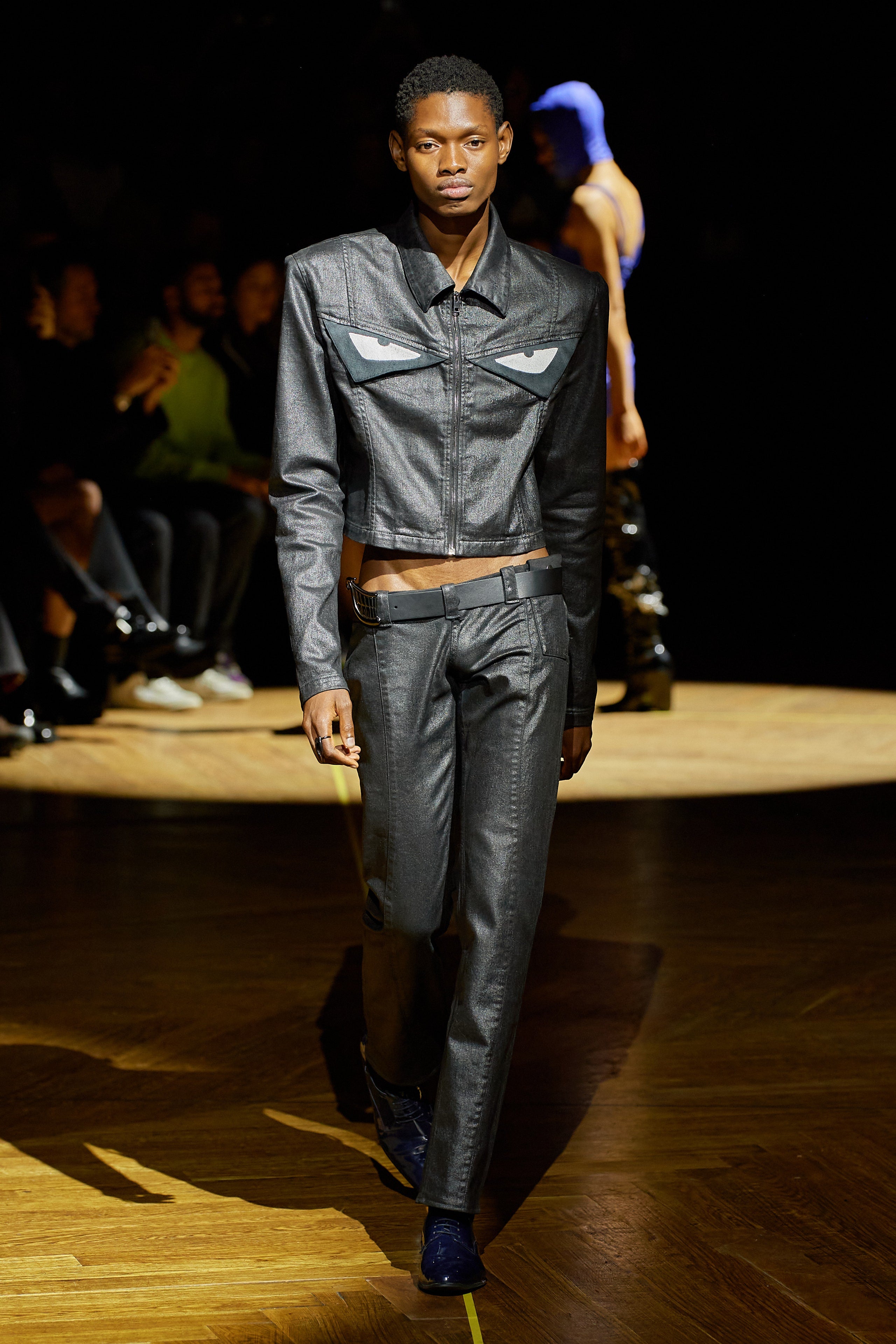 runway image