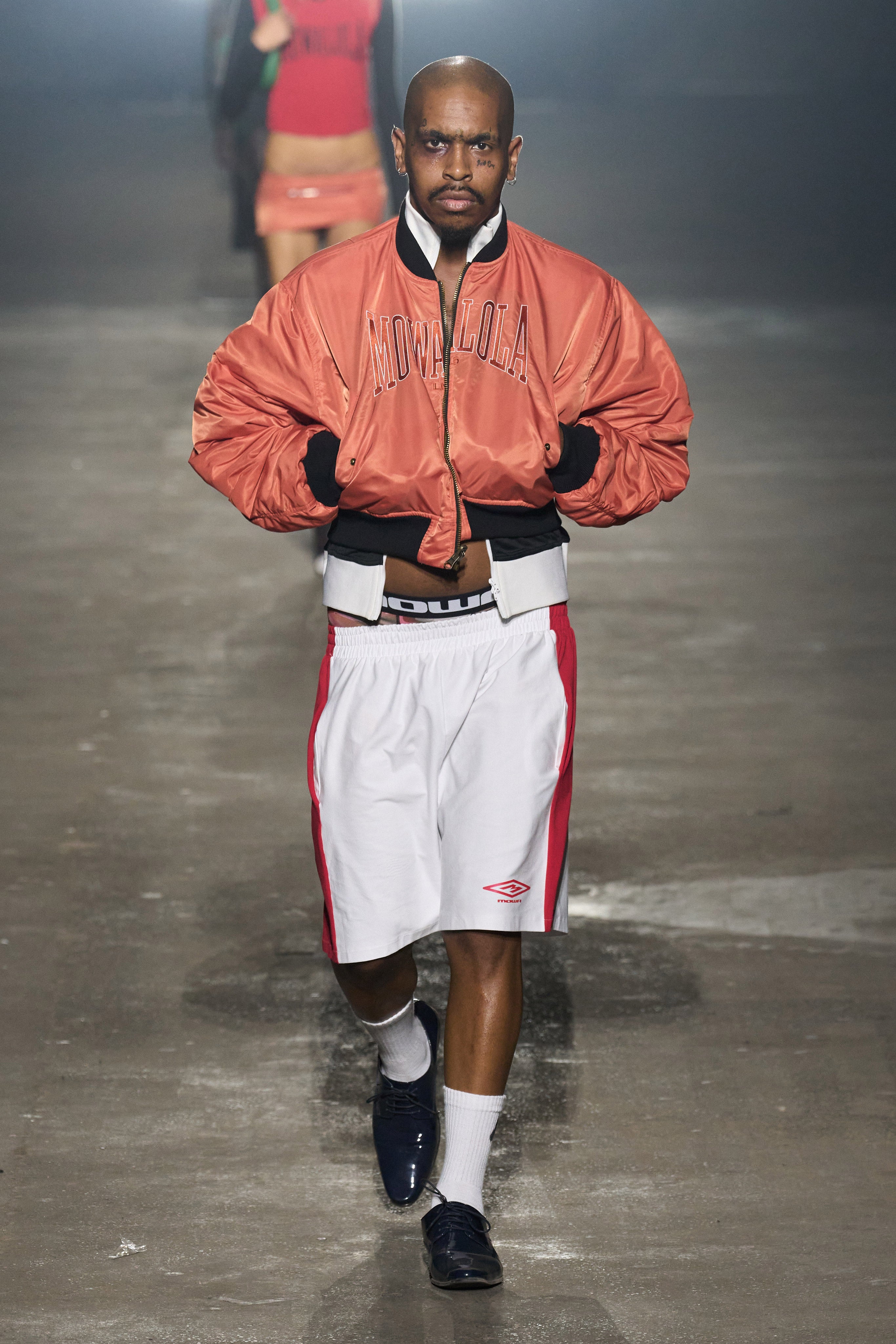 runway image