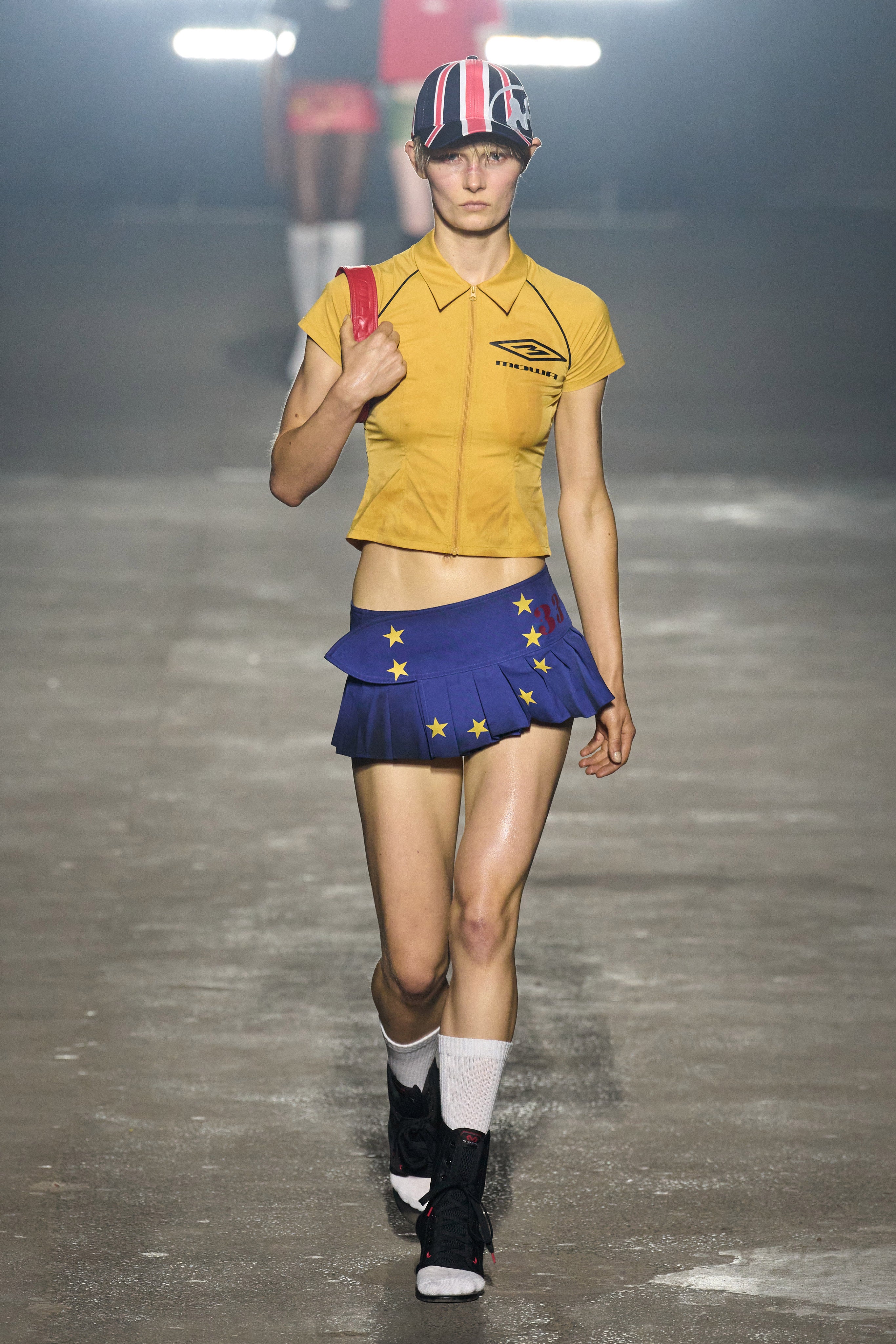 runway image