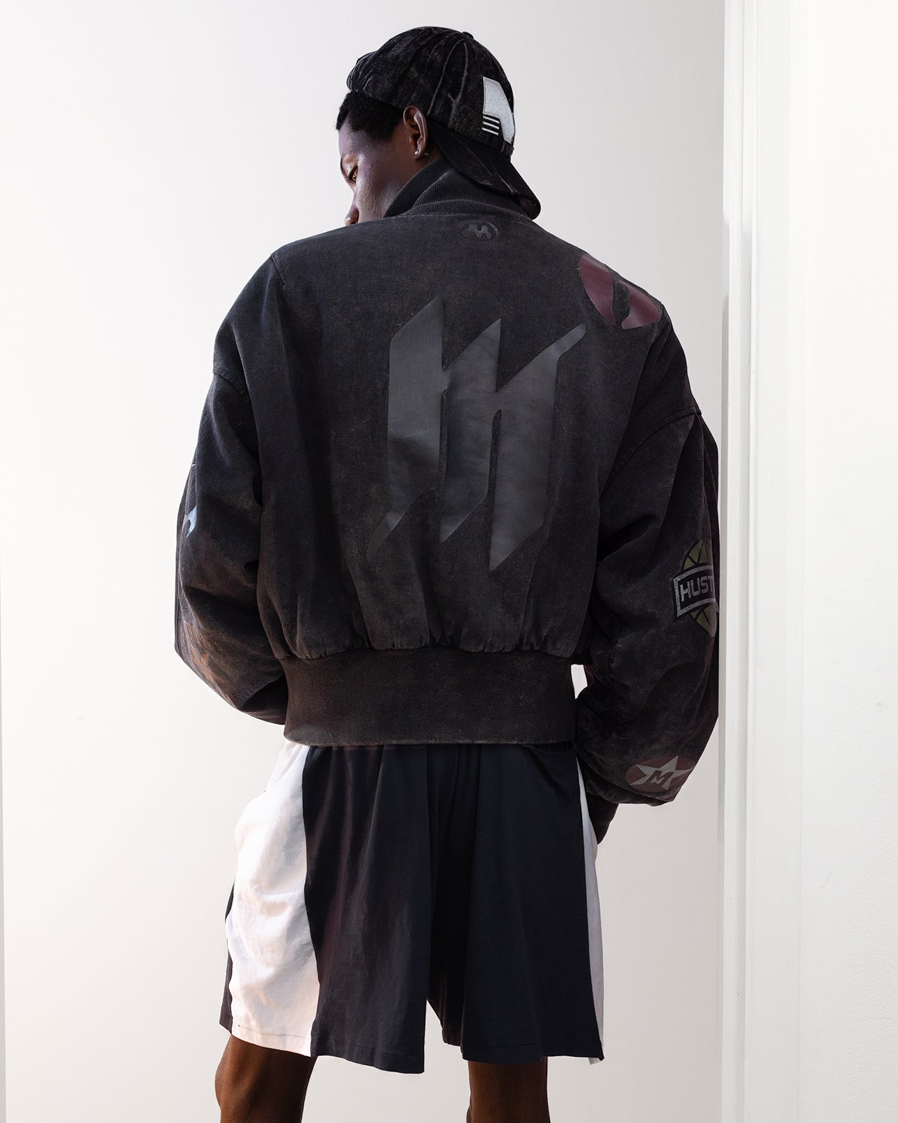 CRASH BOMBER BLACK