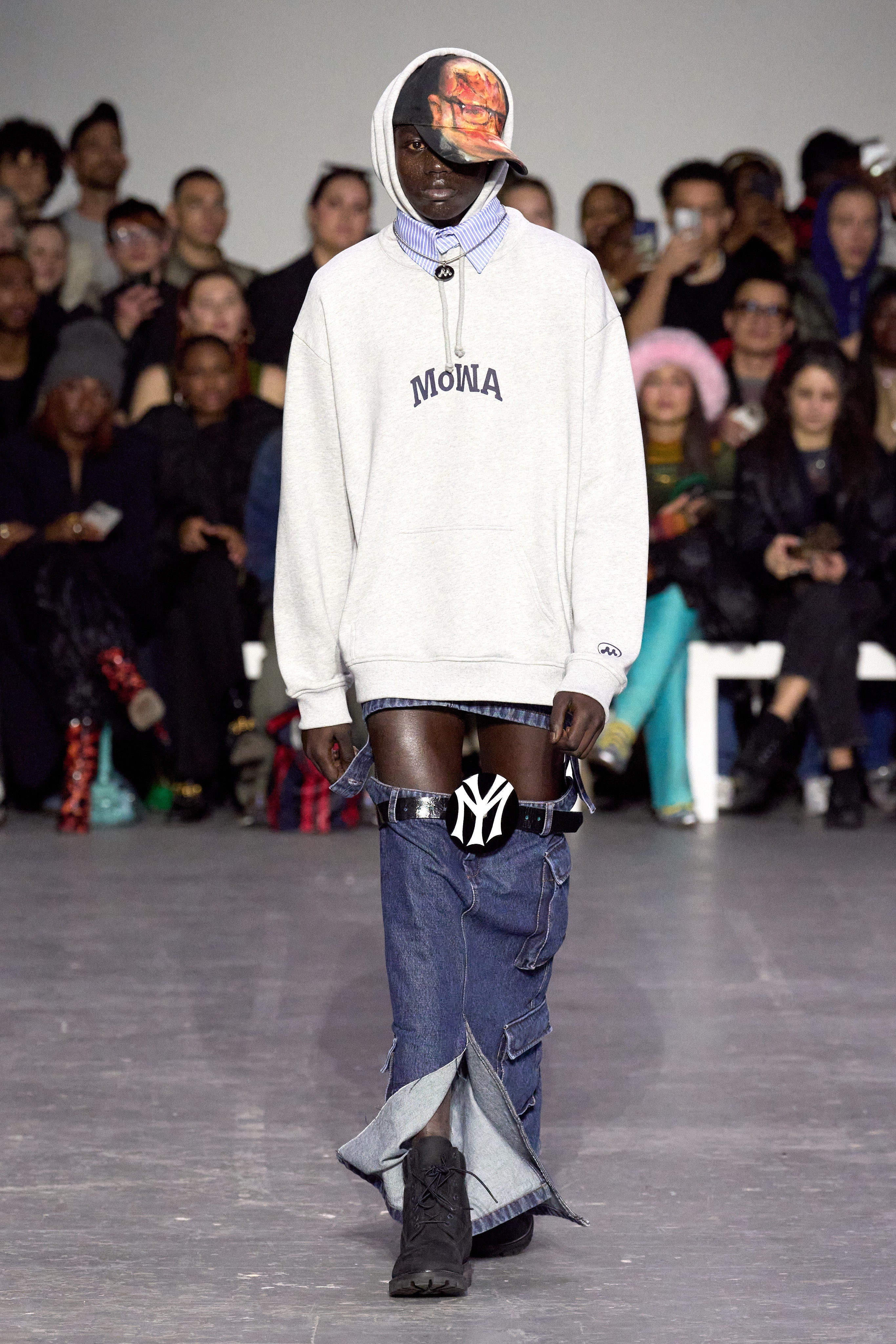 runway image