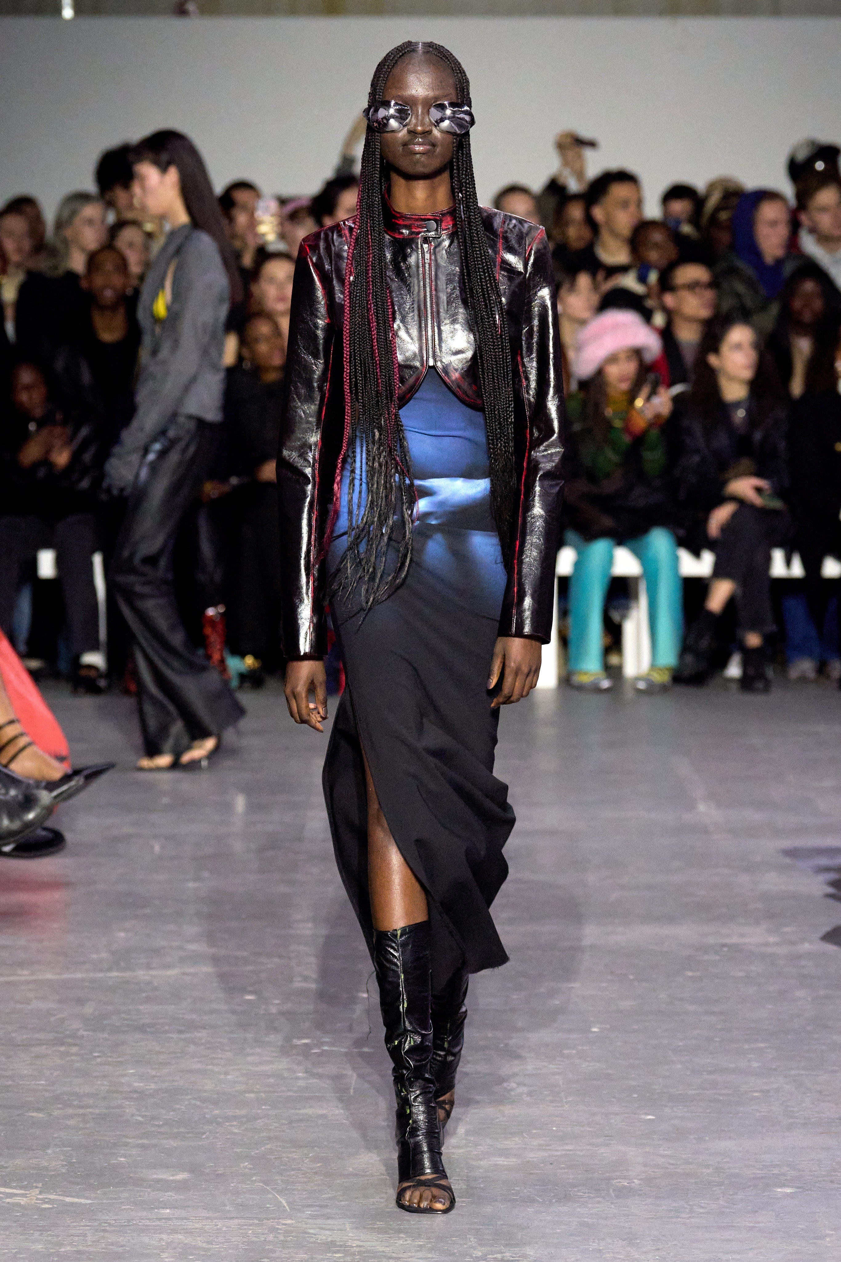 runway image
