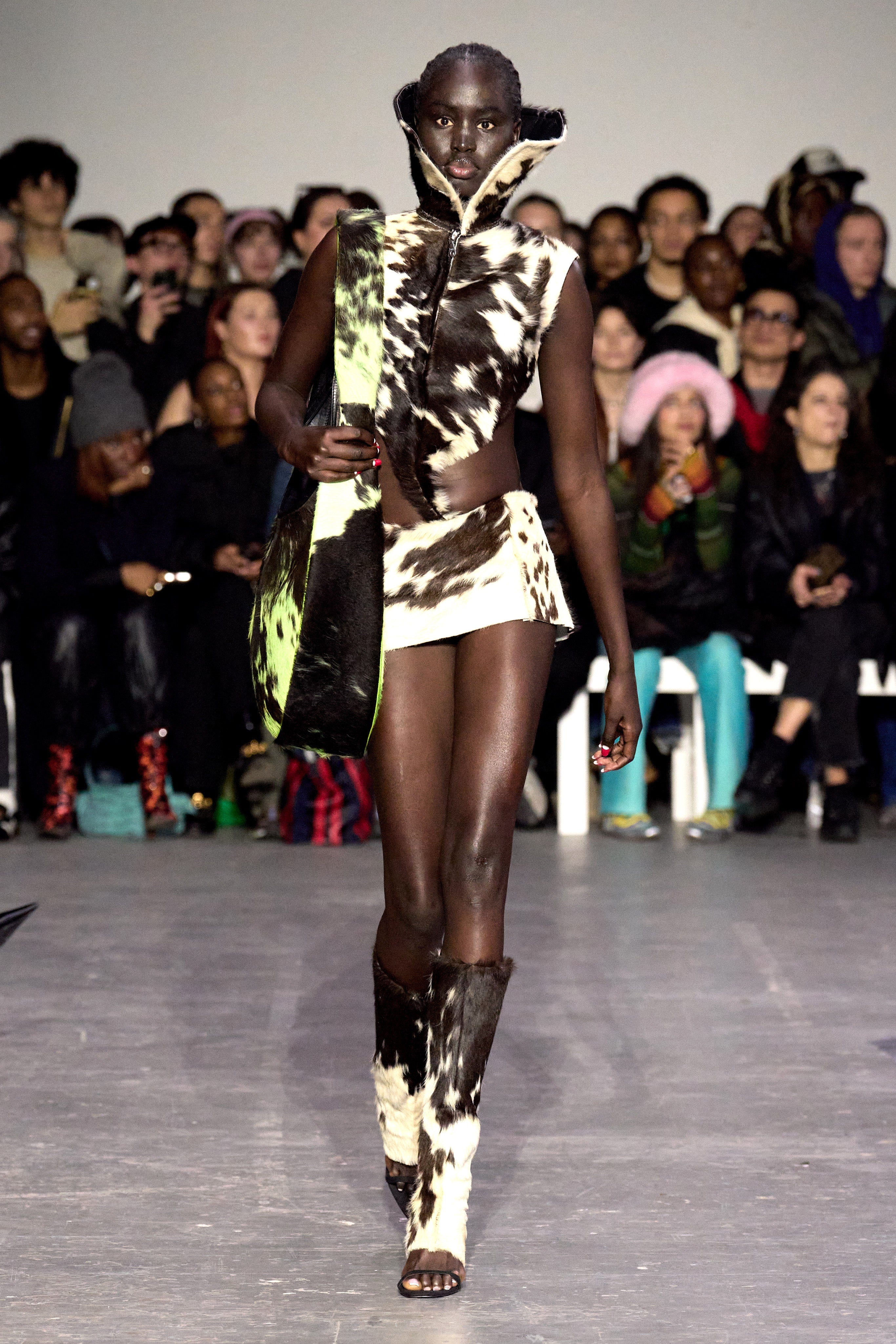 runway image
