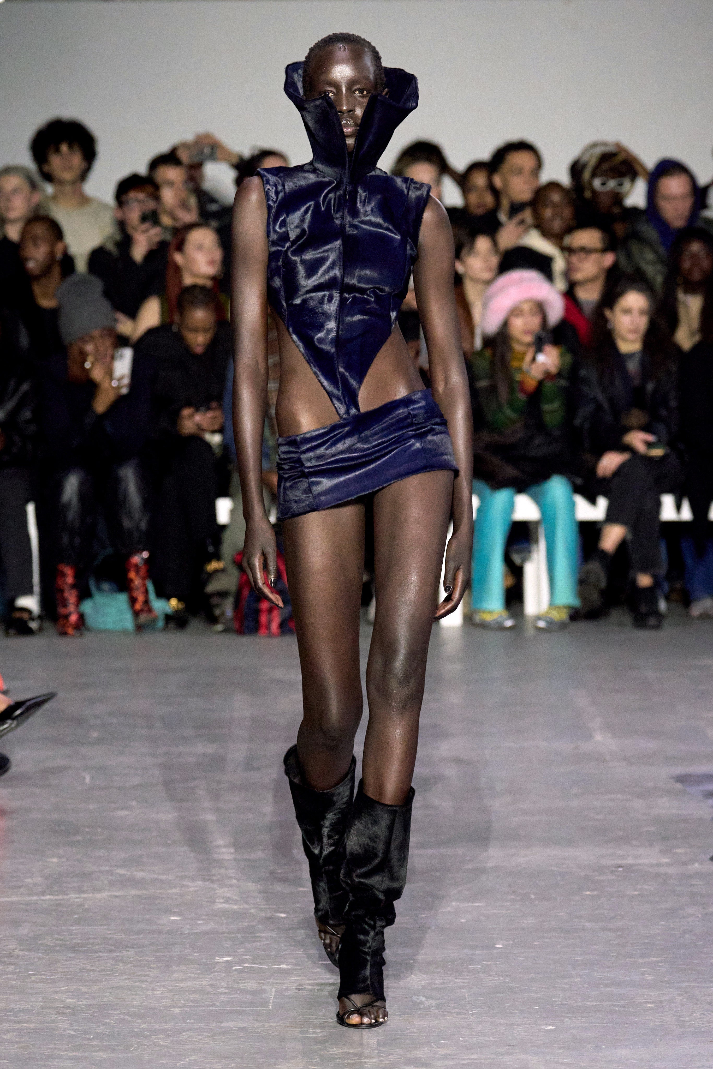 runway image