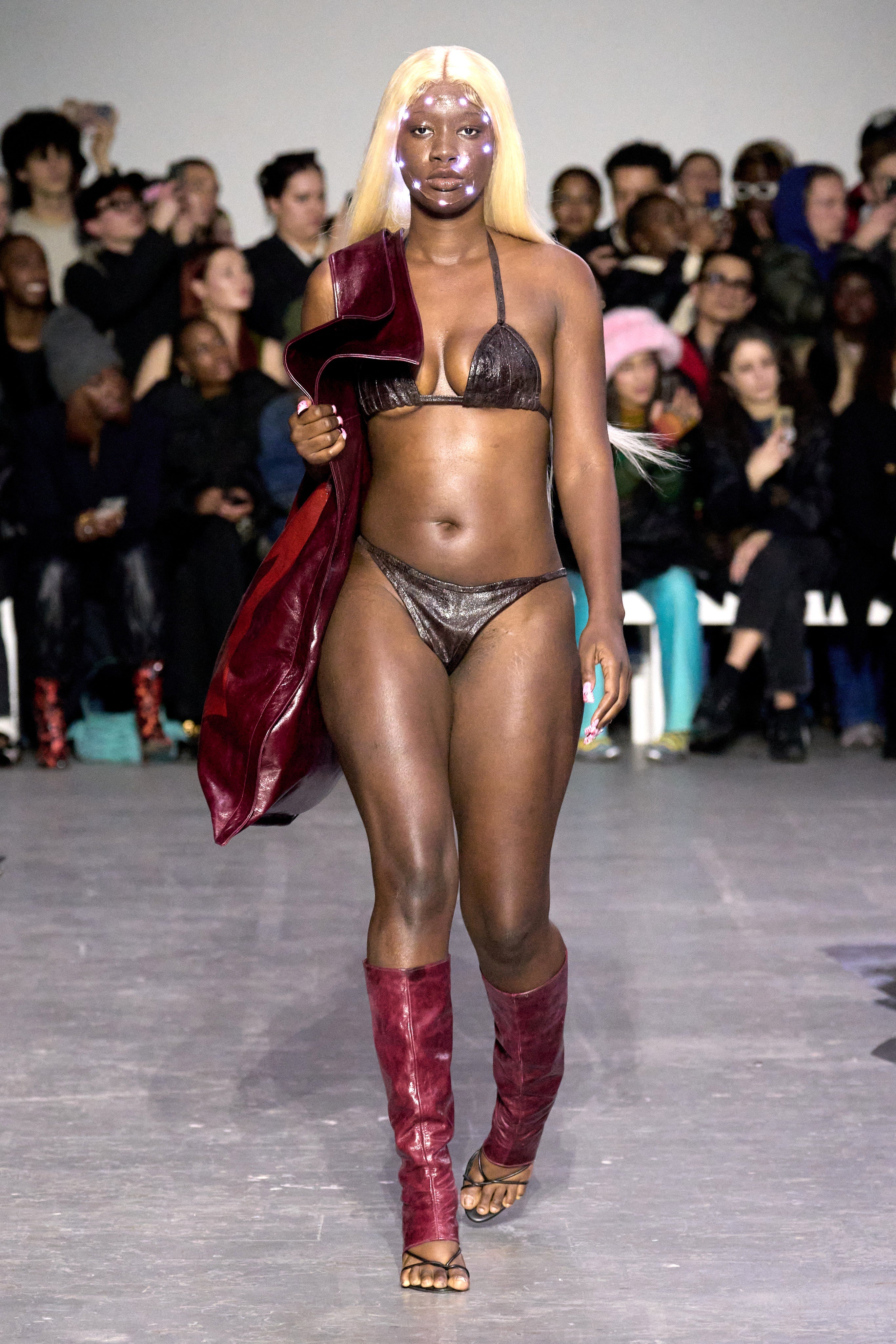 runway image