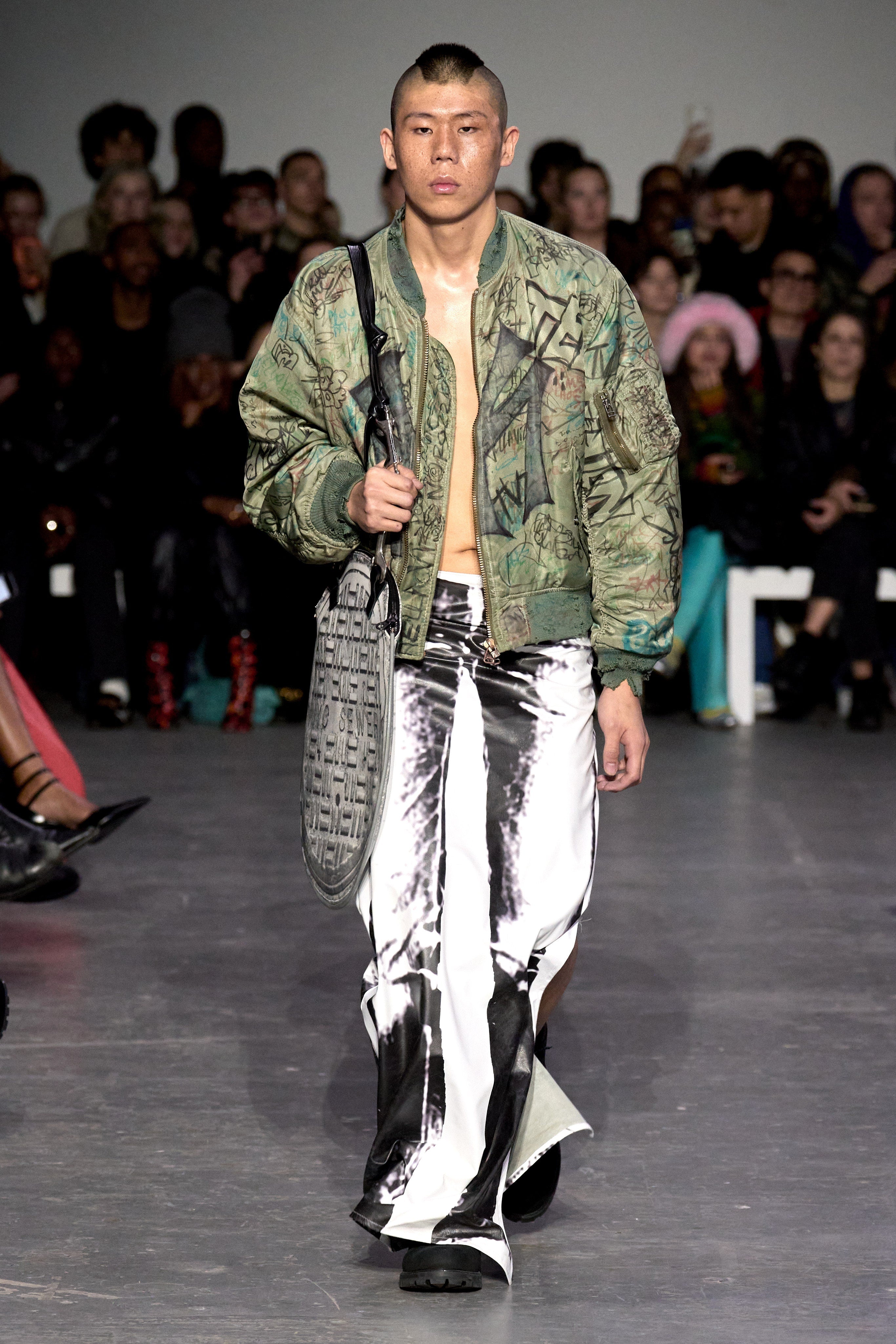 runway image