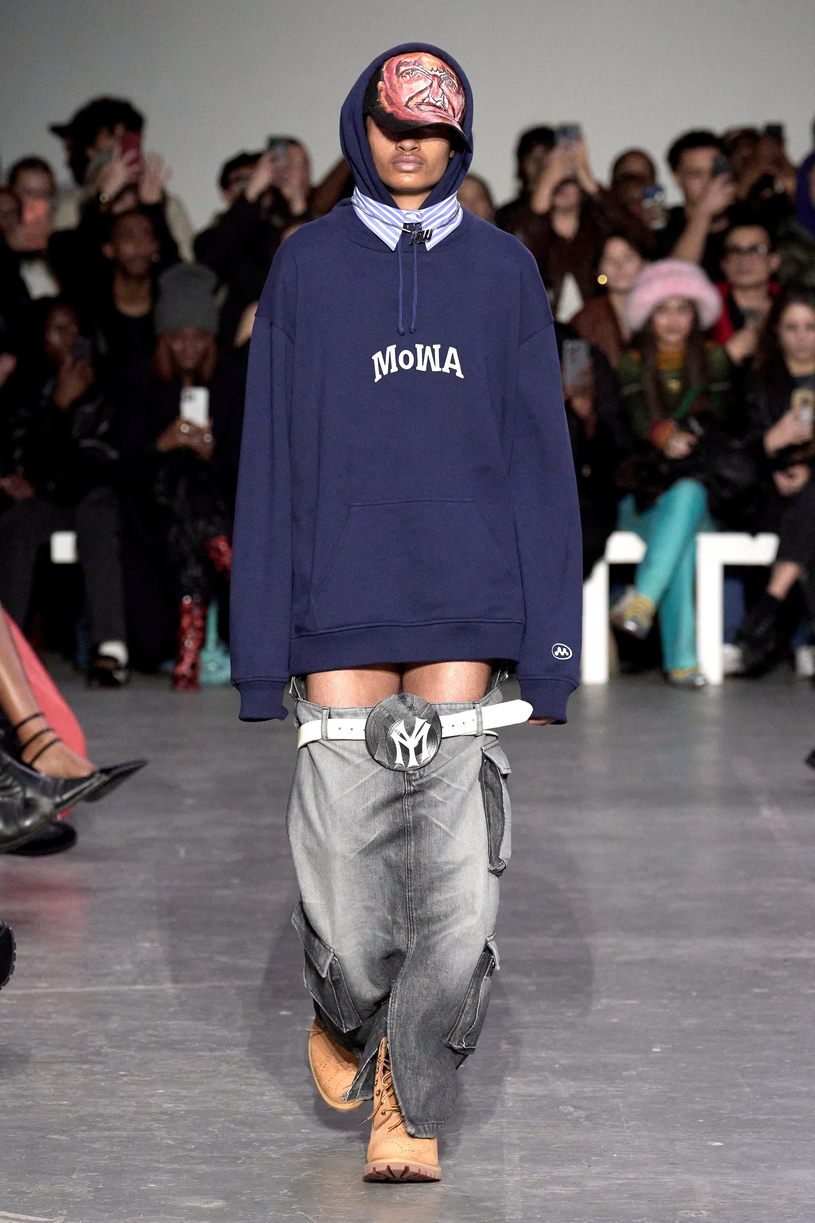 runway image
