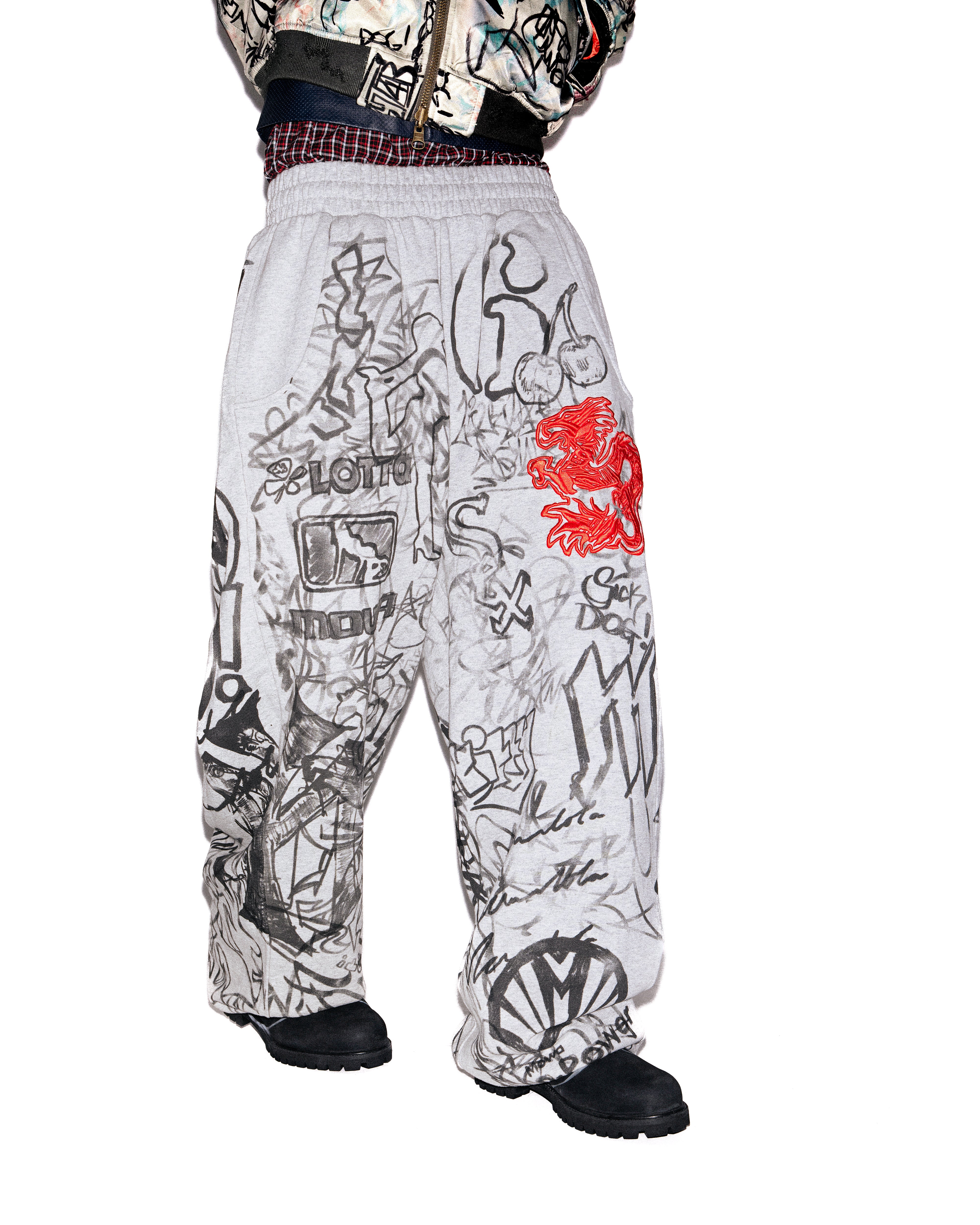 GRAFFITI TRACK PANTS GREY Image 2