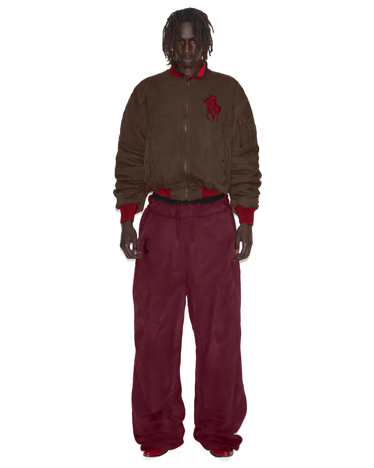 LGS REVERSIBLE SWEATS - model